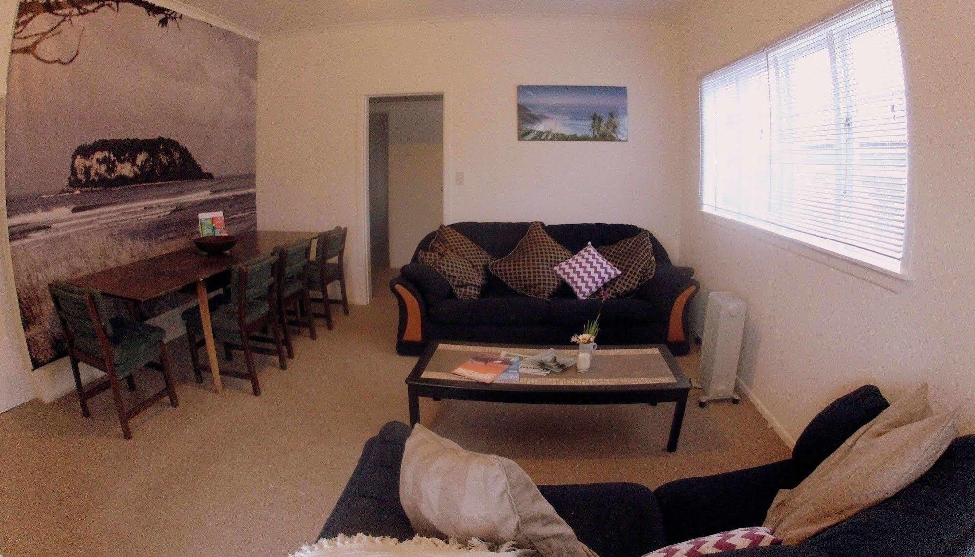 Surf N Stay Whangamata Extérieur photo